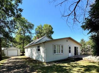 431 Manning Ave, Manning, ND 58642