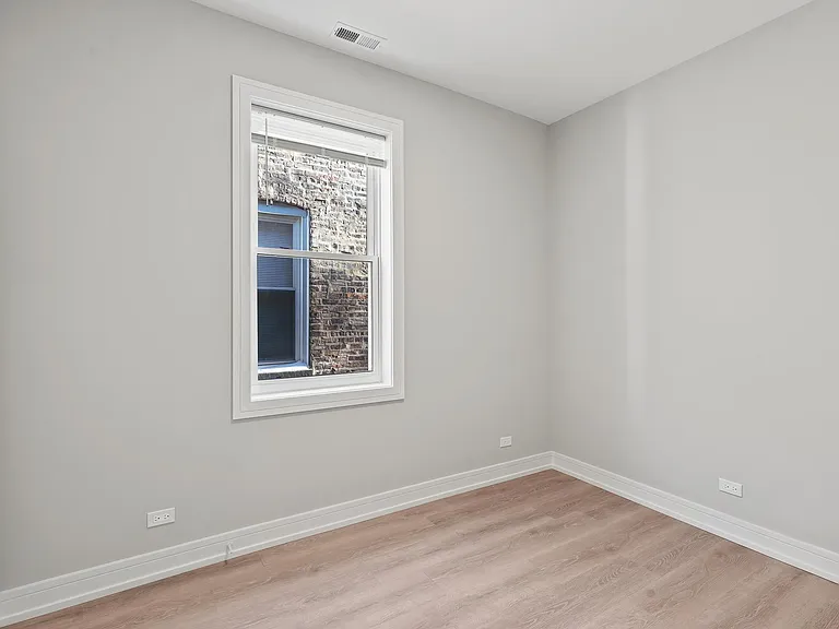 2540 W Cortez St #2F — Photo 6