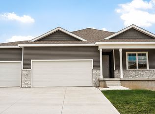 3786 Rueben Dr, Marion, IA 52302