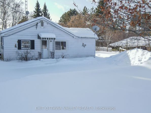 51 Major Lake Rd, South Algonquin, ON K0J 2C0