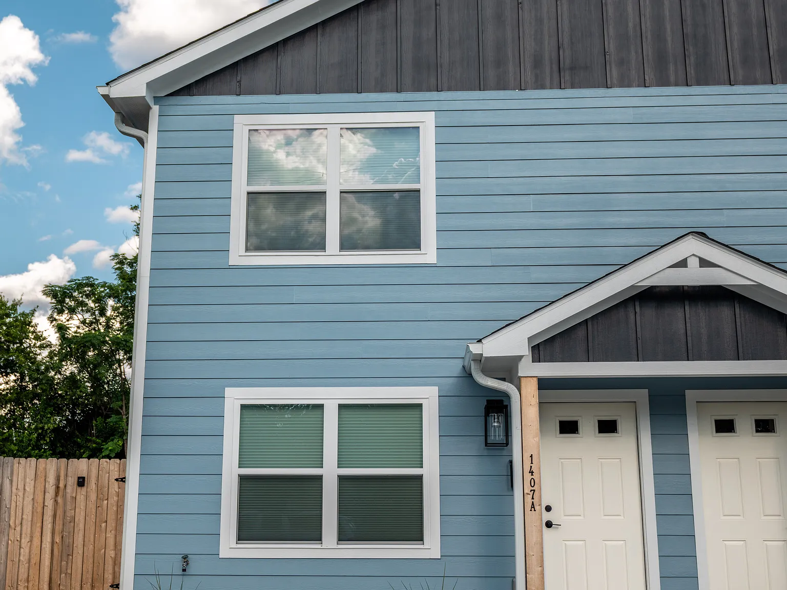 1407 Martin Luther King Jr Ln — Photo 1