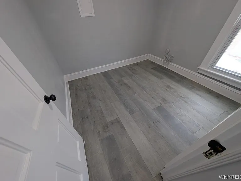 627 Deer St — Photo 25