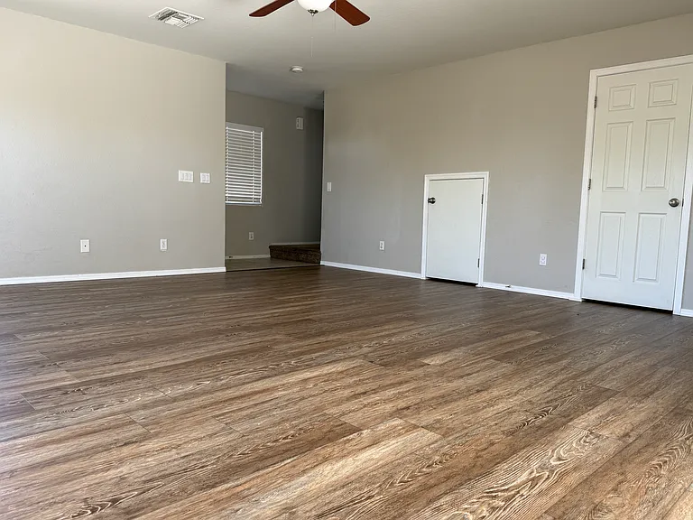 506 E Townley Ave #1 — Photo 5