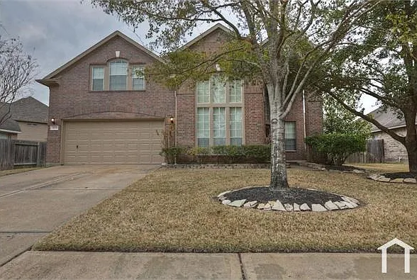 4 bed, 3008 sqft, $2,499 — Photo 2