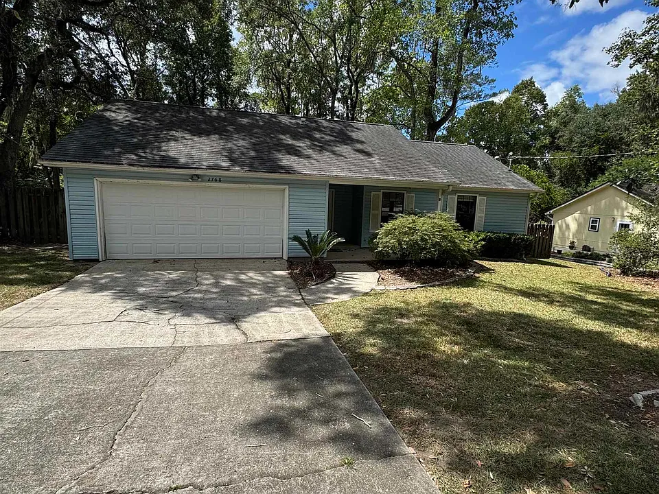 2768 Faringdon Dr