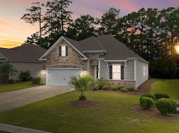 132 Calabash Lakes Boulevard, Calabash, NC 28467