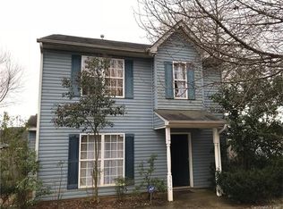 5840 Hewitt Dr, Charlotte, NC 28269