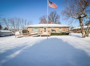 3423 Brunk Rd, Akron, OH 44312