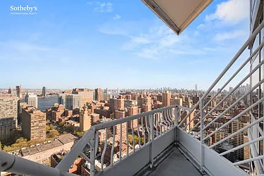 Rented by Sotheby's International Realty