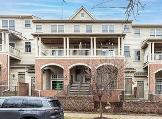 3928 Forester Blvd, Auburn Hills, MI