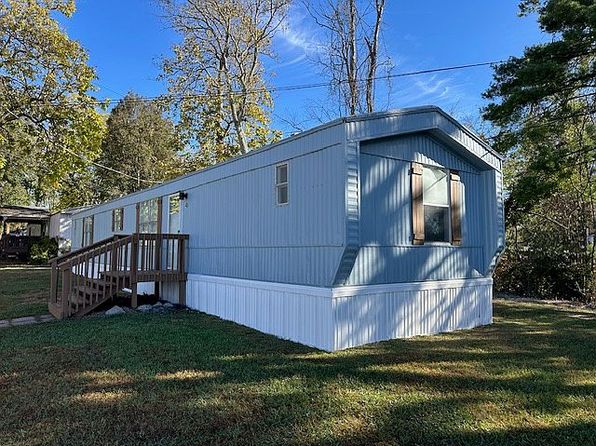 3121 W Walnut St LOT 40