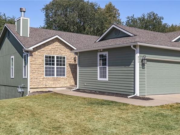 Tonganoxie KS Townhomes & Townhouses For Sale - 1 Homes | Zillow