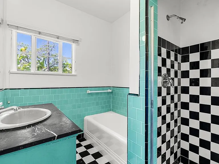 9122 Beverly Blvd #9122 — Photo 15