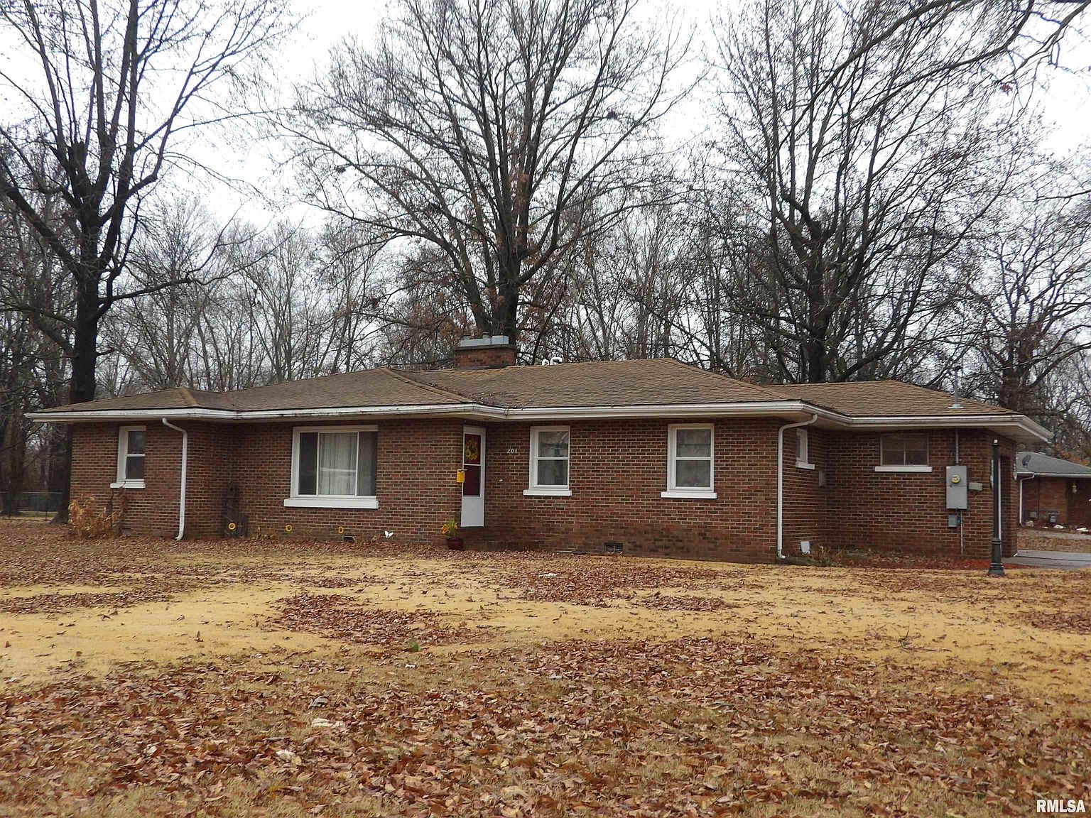 201 S McLeansboro St, Benton, IL 62812 MLS EB451941 Zillow