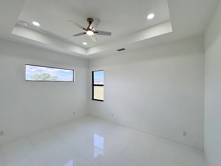 3032 NW 41st Ave — Photo 25