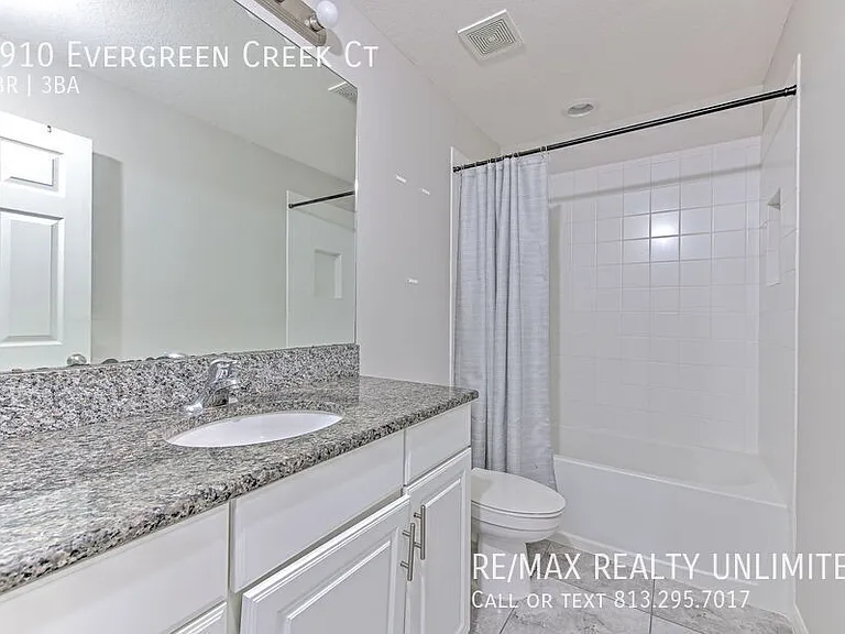 7910 Evergreen Creek Ct — Photo 23