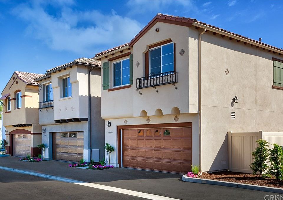 1st image of 14832 W Castille Way