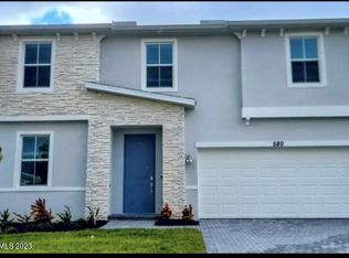 580 Veridian Cir NW, Palm Bay, FL 32907