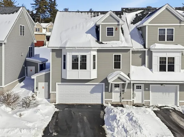 23 Apache Way #23, Westford, MA 01886