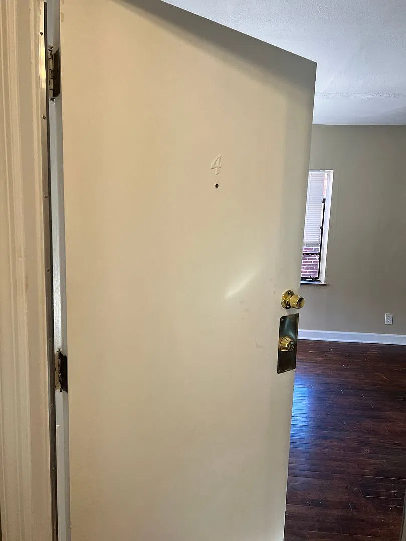 5018 Lillian Ave — Photo 2