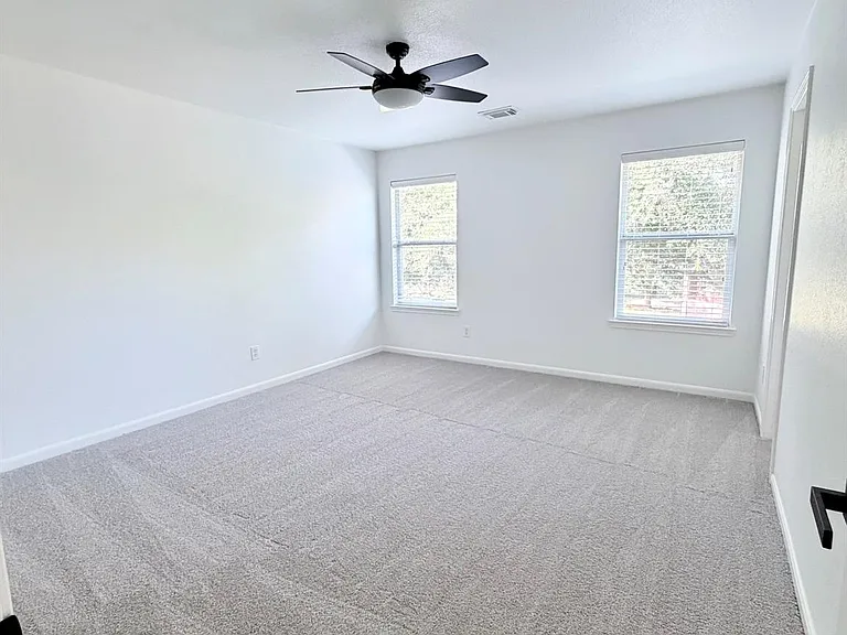 5530 Gable Meadows Dr — Photo 14