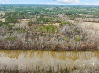 5363 Marsh Rd, Fayetteville, NC 28306