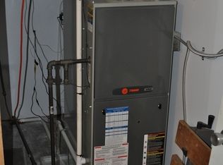 350 Willow St, Inverness, IL 60010