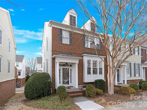 14024 Labeau Ave, Charlotte, NC 28277