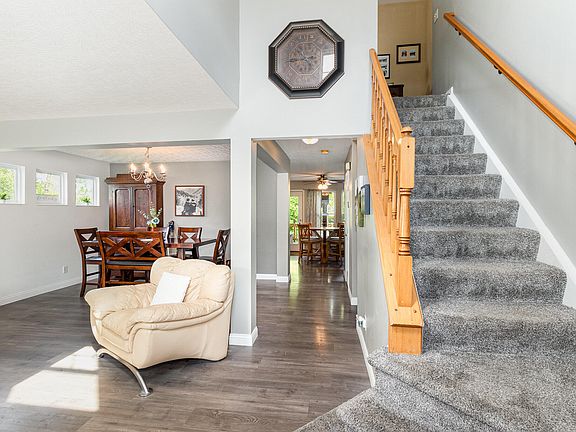 3rd image of 1078 Summerlake Dr