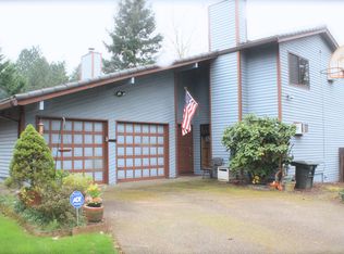 18416 SW Castle Ct, Beaverton, OR 97007