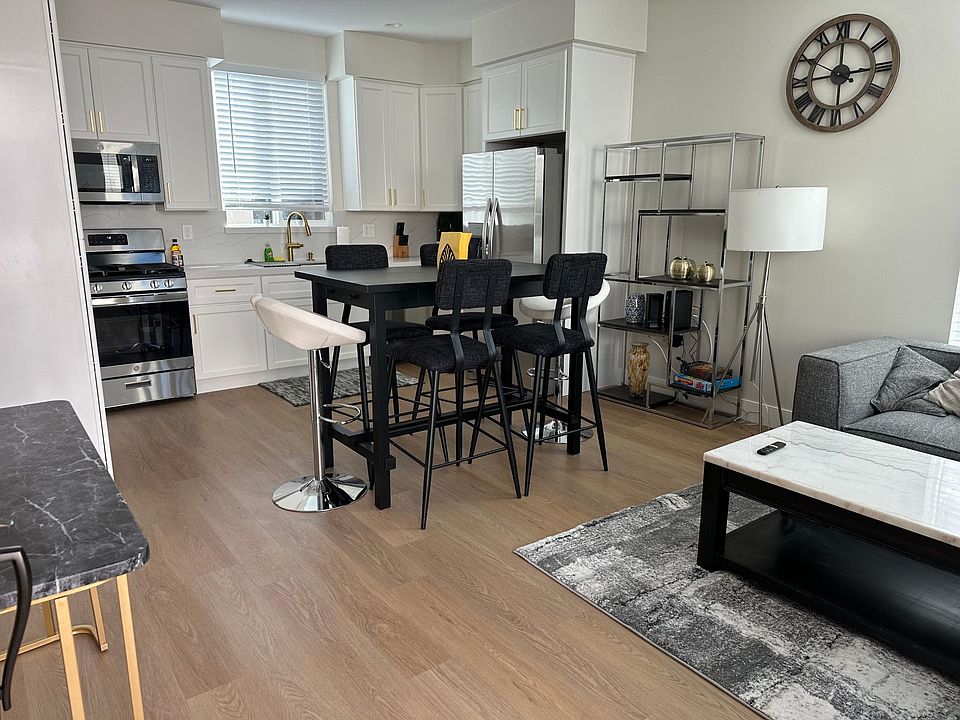 LIVING ROOM & DINING AREA