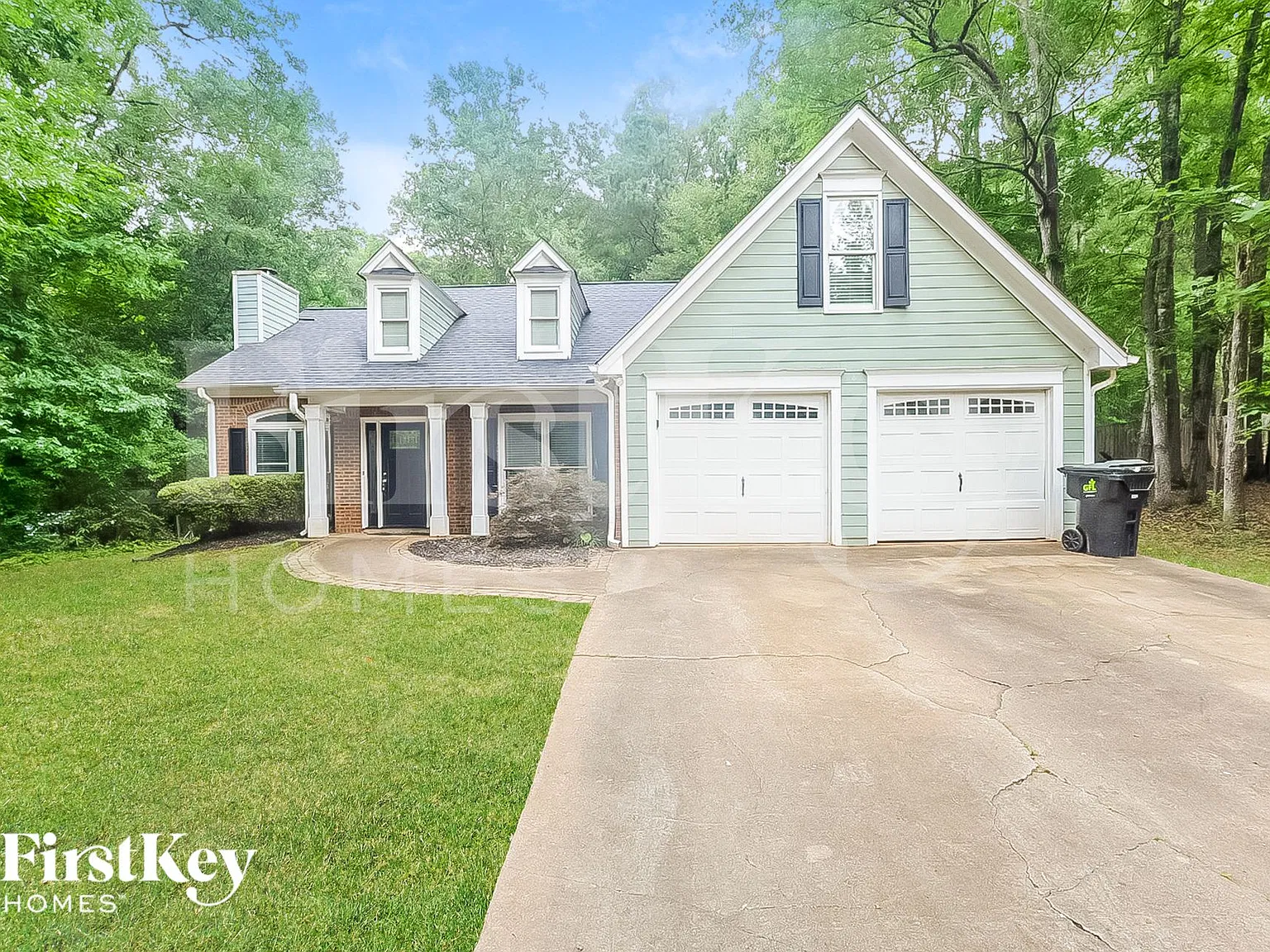 4 bed, 2.0 bath, 1756 sqft, $2,360 — Photo 1