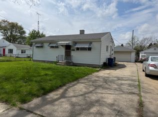 3727 Dixie Dr, Toledo, OH 43611