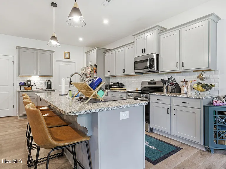 160 Falkirk Ct — Photo 19