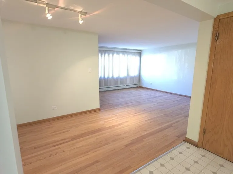 3707 Clarence Ave #GARDEN — Photo 5