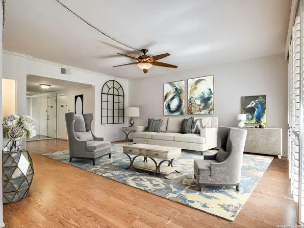 3678 Hidden Dr #2604, San Antonio, TX 78217