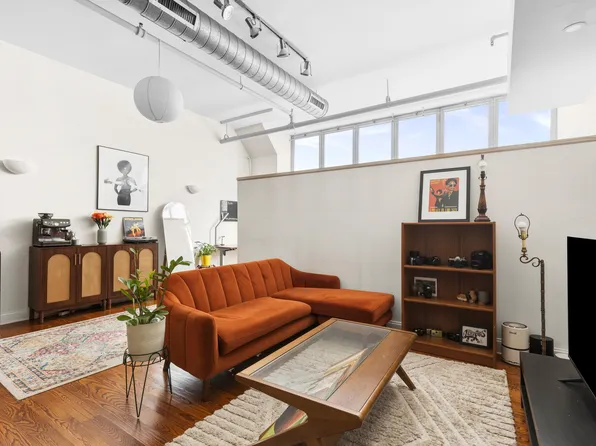 176 Johnson St, Brooklyn, NY