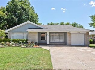 10008 San Lorenzo Dr, Dallas, TX 75228