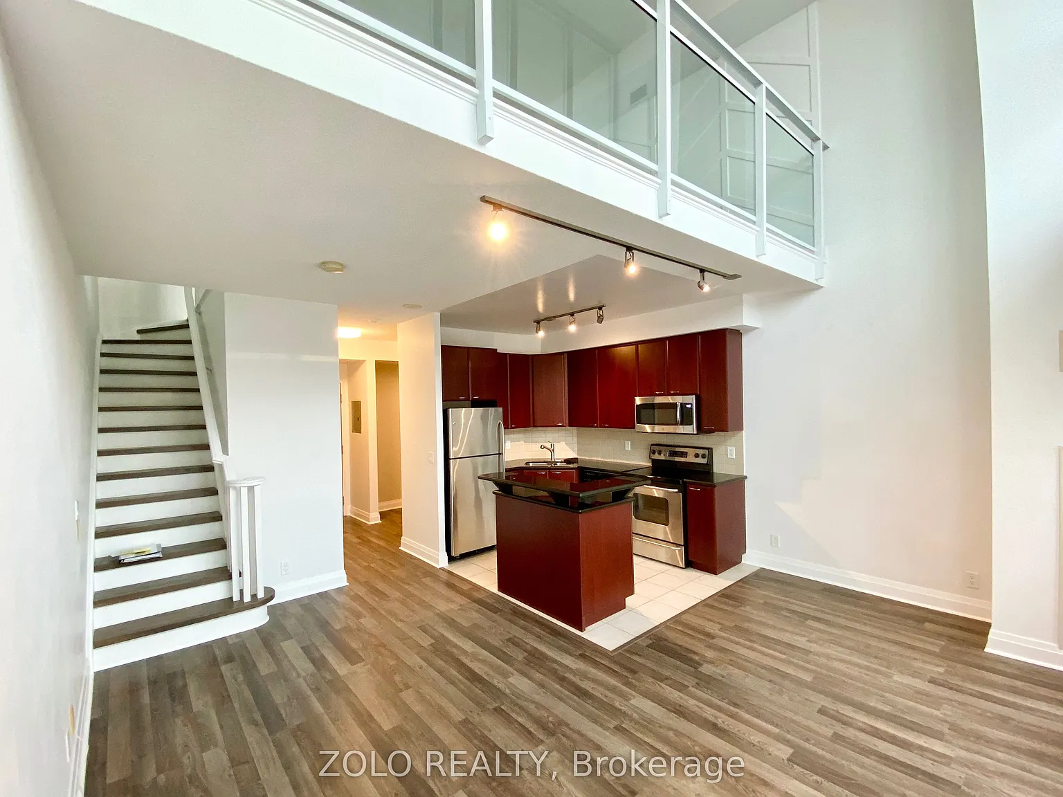 2 bed, $2,700 — Photo 4
