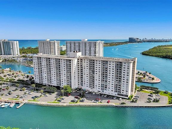 5th image of 400 Kings Point Dr APT 928
