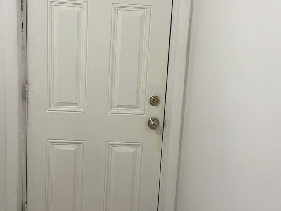 2nd image of 12074 Milton St Basement 1
