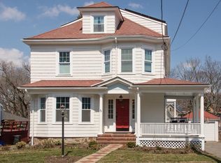 38 Grant Rd, Swampscott, MA 01907