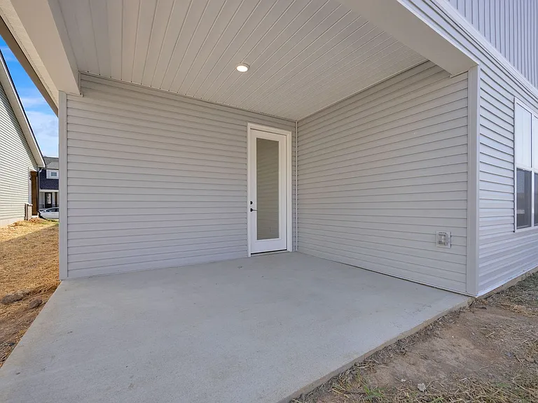 6579 Elizabeth Ann Way — Photo 27