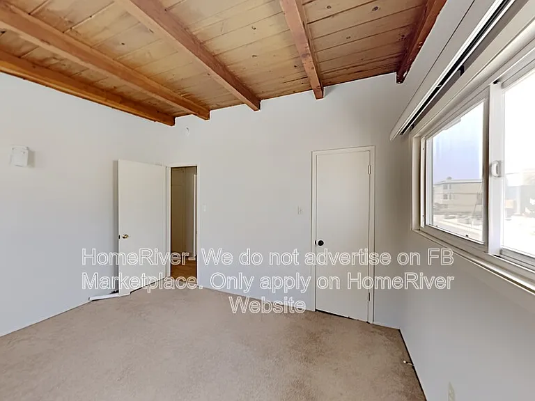 3516 Ocean Dr — Photo 16