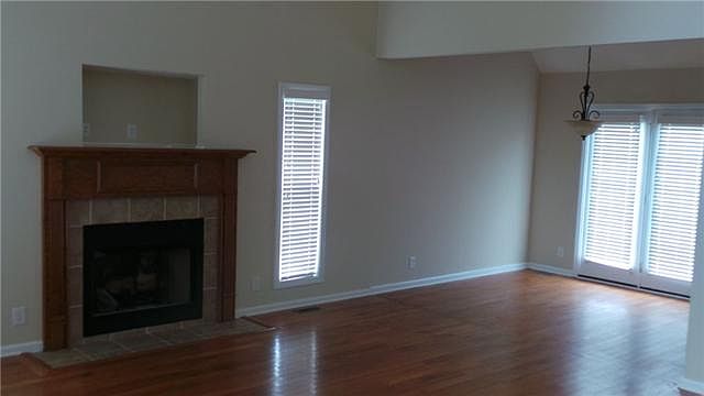 1st image of 418 River Heights Dr