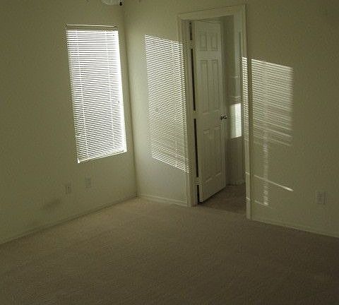 3rd image of 15204 N B Ct