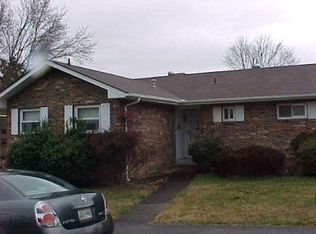 100 Tilden Rd, Oak Ridge, TN 37830