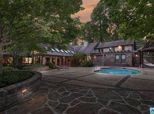 4552 Dolly Ridge Rd, Birmingham, AL 35243
