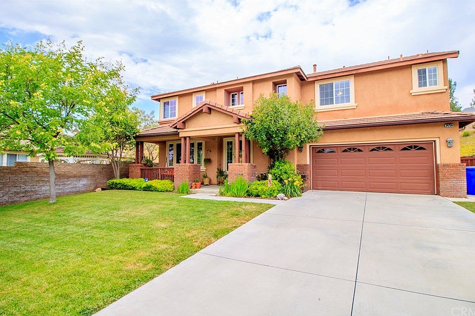 1st image of 34756 Maplewood Ln