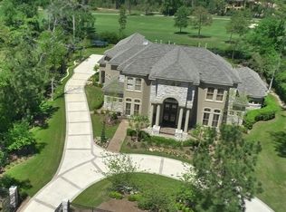 18 Winslow Way, Spring, TX 77382